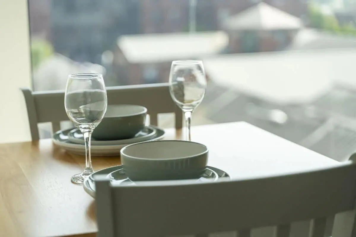 2 Bedroom Apartment Belfast City Center