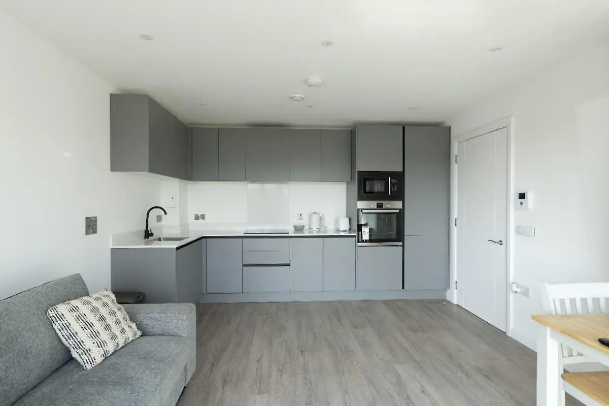 2 Bedroom Apartment Belfast City Center Storbritannien